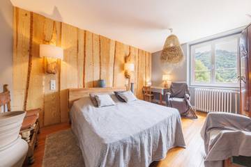 Maison De Vacances pour 6 Personnes dans La Bourboule, Région de Clermont-Ferrand, Photo 1