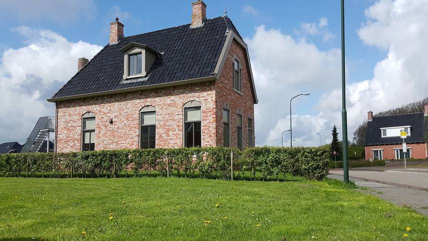 Ferienhaus für 4 Personen, mit Terrasse und Garten in Lauwersmeer