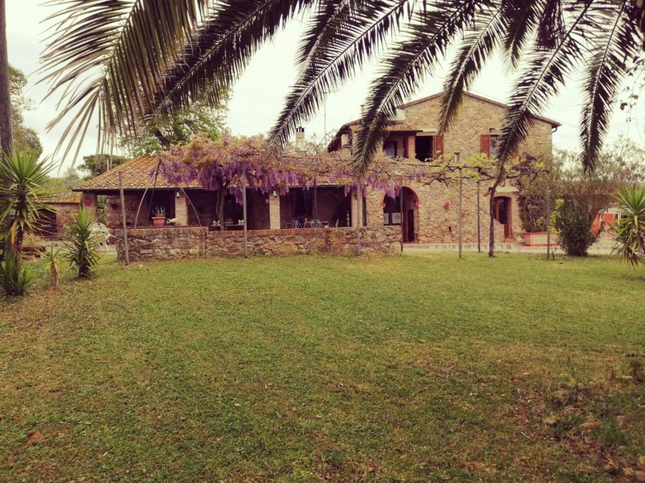 Appartamento intero, Appartamento 'Cabernet' con piscina condivisa, terrazza privata e giardino in comune in Suvereto, Costa degli Etruschi