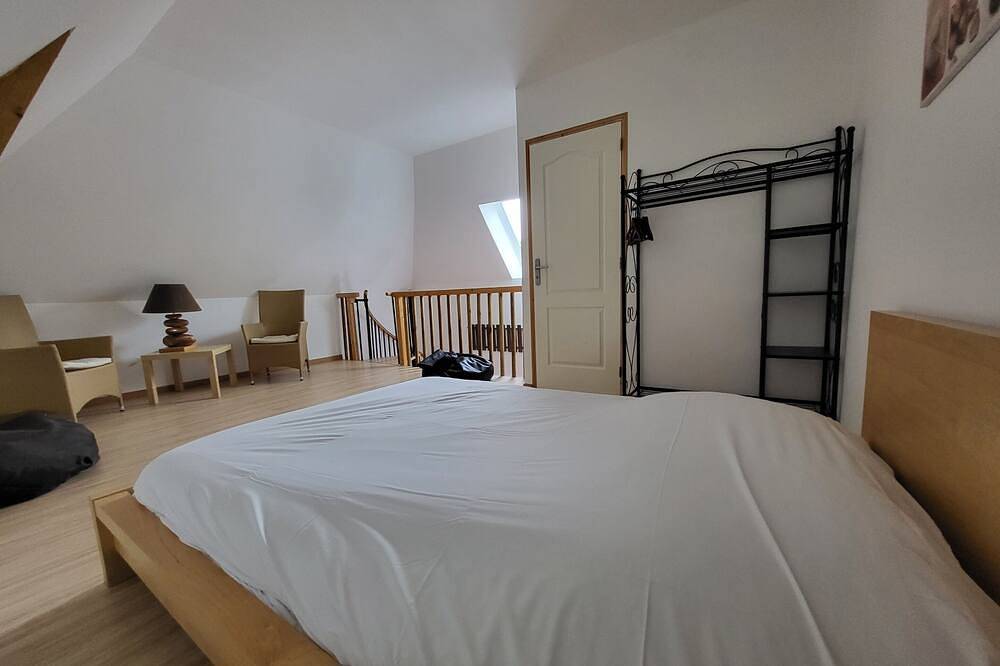 Appartement entier, Appartement premium 90m2: 4 pers, 2 salles de bain in Ambleteuse, Région de Boulogne-sur-Mer
