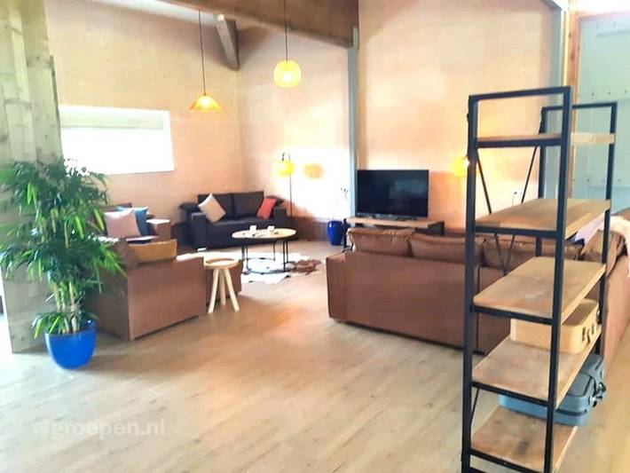 Gîte pour 20 personnes, avec jardin, adapté aux familles dans Warmenhuizen - 4