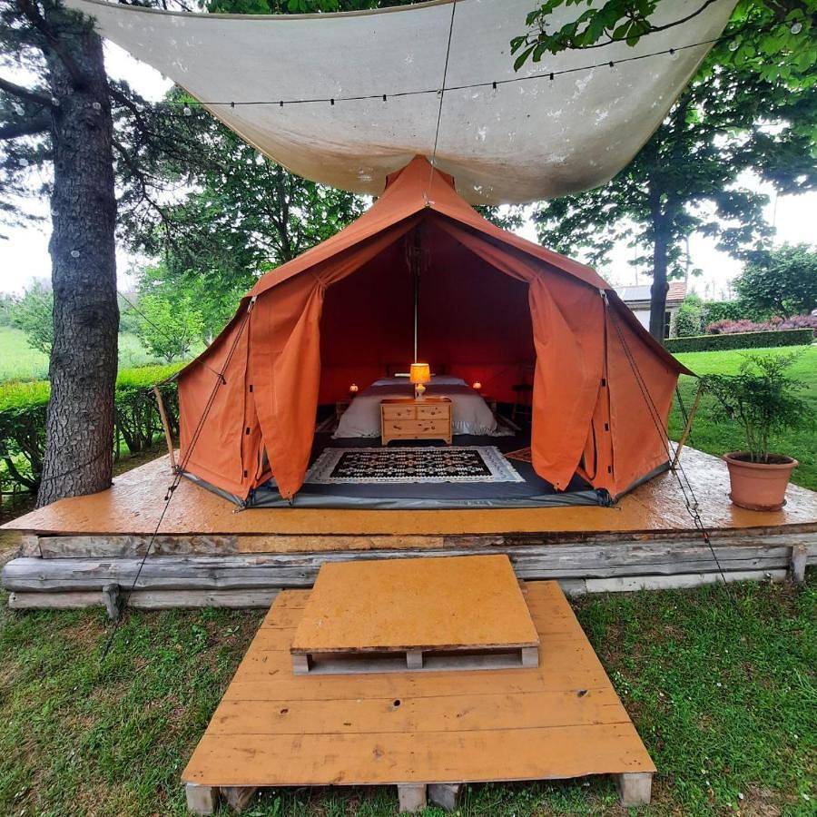 Tent in Penna San Giovanni, Macerata Provinz