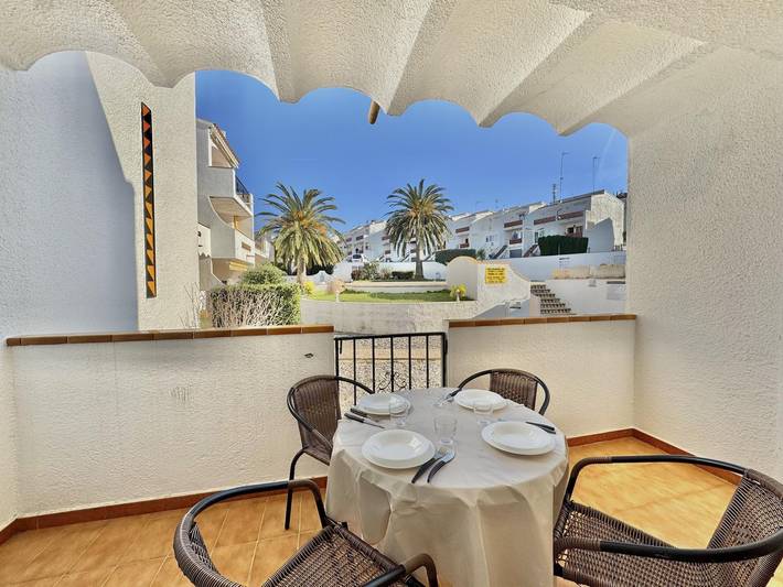 Ferienwohnung für 4 Personen, mit Balkon/Terrasse und Pool in Roses - 3