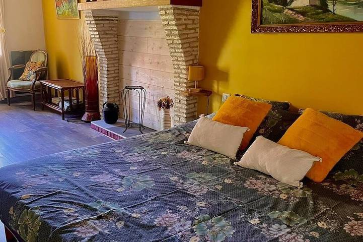 Location de vacances pour 4 personnes, avec terrasse ainsi que piscine et jardin, animaux acceptés à Prissac - 4