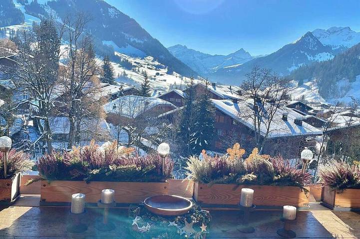 Location de vacances pour 6 personnes, avec balcon et jardin dans Gstaad