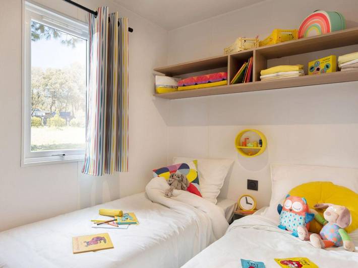 Mobil home pour 4 personnes, avec piscine et terrasse, animaux acceptés dans Plage De La Paree Du Jonc - 4