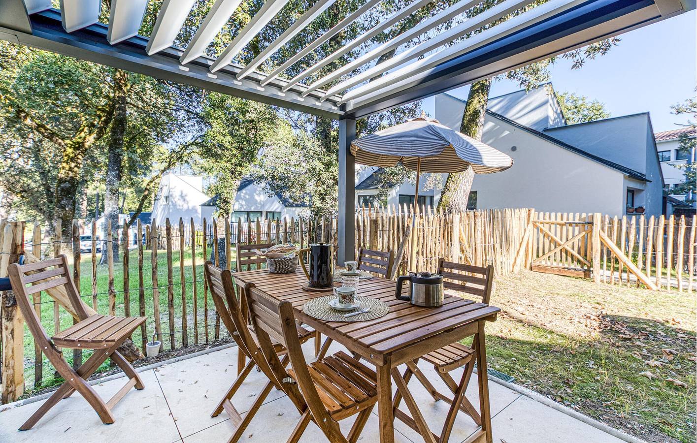 Acogedor apartamento con jardín y aparcamiento, a 2 km de la playa de Saint-Georges de Didonne in Meschers-sur-Gironde, Saintes region