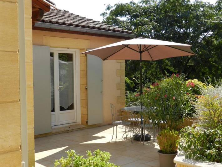 Chambre d’hôte pour 4 personnes, avec vue ainsi que piscine et jardin à Carsac-Aillac - 2