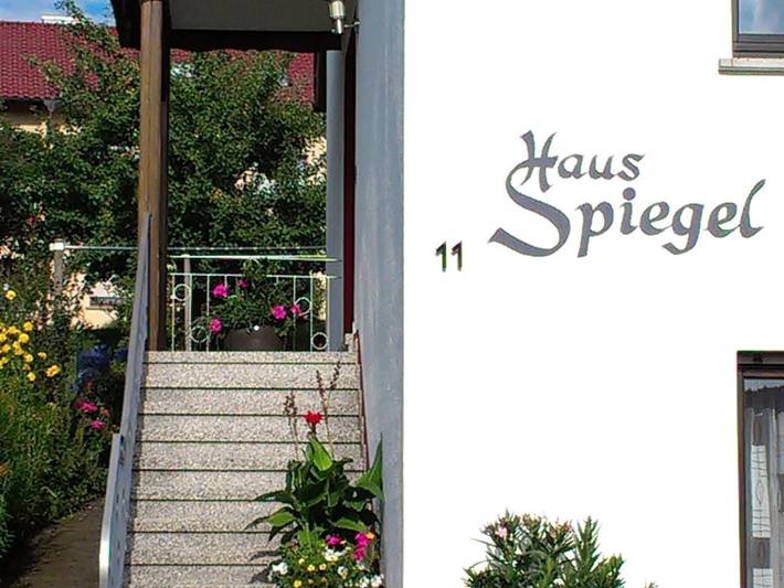 Ferienwohnung für 6 Personen, mit Balkon und Garten in Hilders - 3
