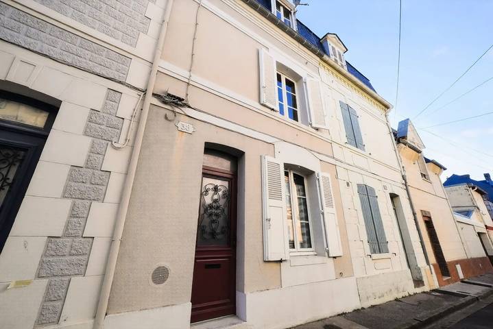 Maison 5 personnes 3 chambres centre-ville in Trouville-sur-Mer, Région de Lisieux