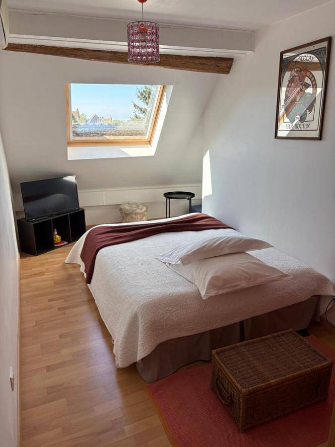 Doubs Séjour - Chambres climatisées Petits déj en supplément in Verdun-sur-le-Doubs, Région de Chalon-sur-Saône