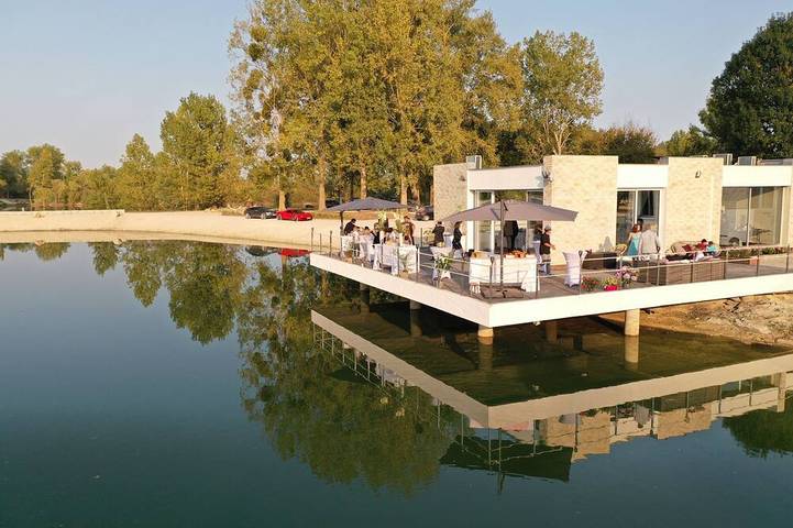 Villa pour 12 personnes, avec Terrasse et Jardin