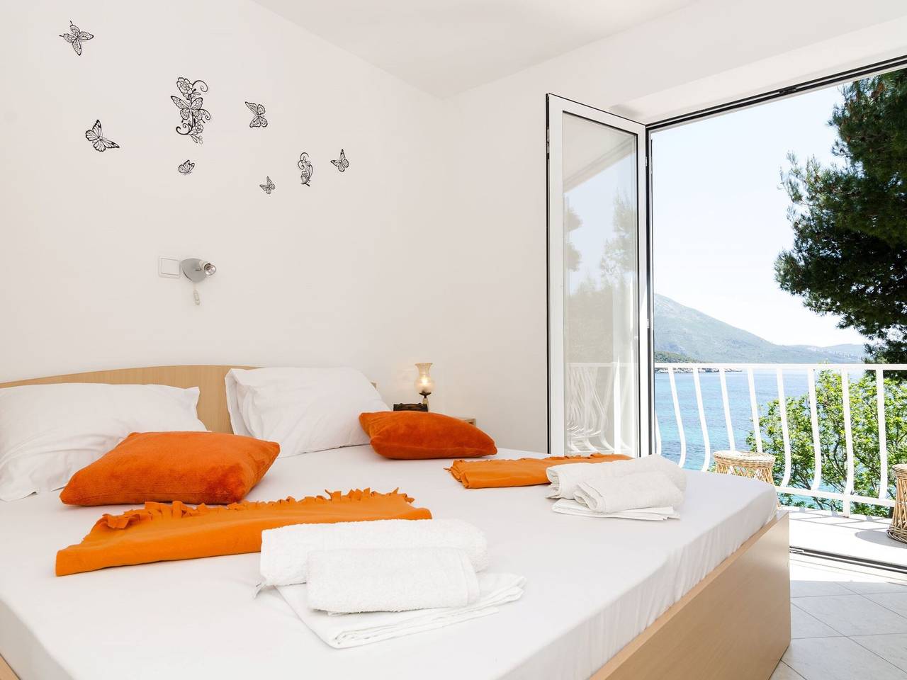 Ganze Wohnung, Guest House Daniela - Standard Double Room with Sea View - Soba 1 in Mlini, Dubrovnik-Neretva