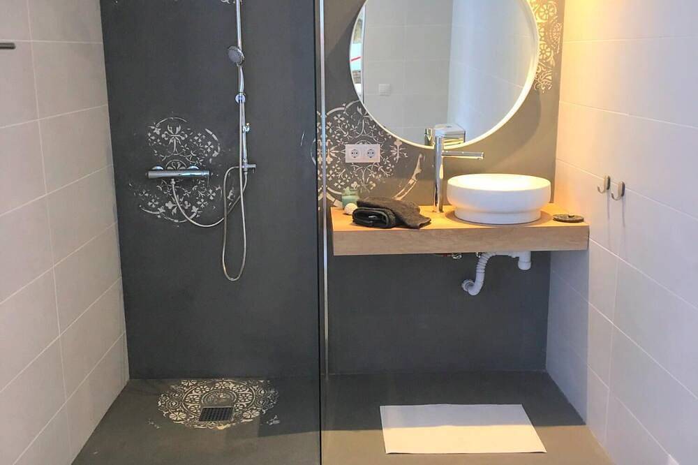Entire apartment, Lovely Guesthouse in Benajarafe in Benajarafe, Vélez-Málaga