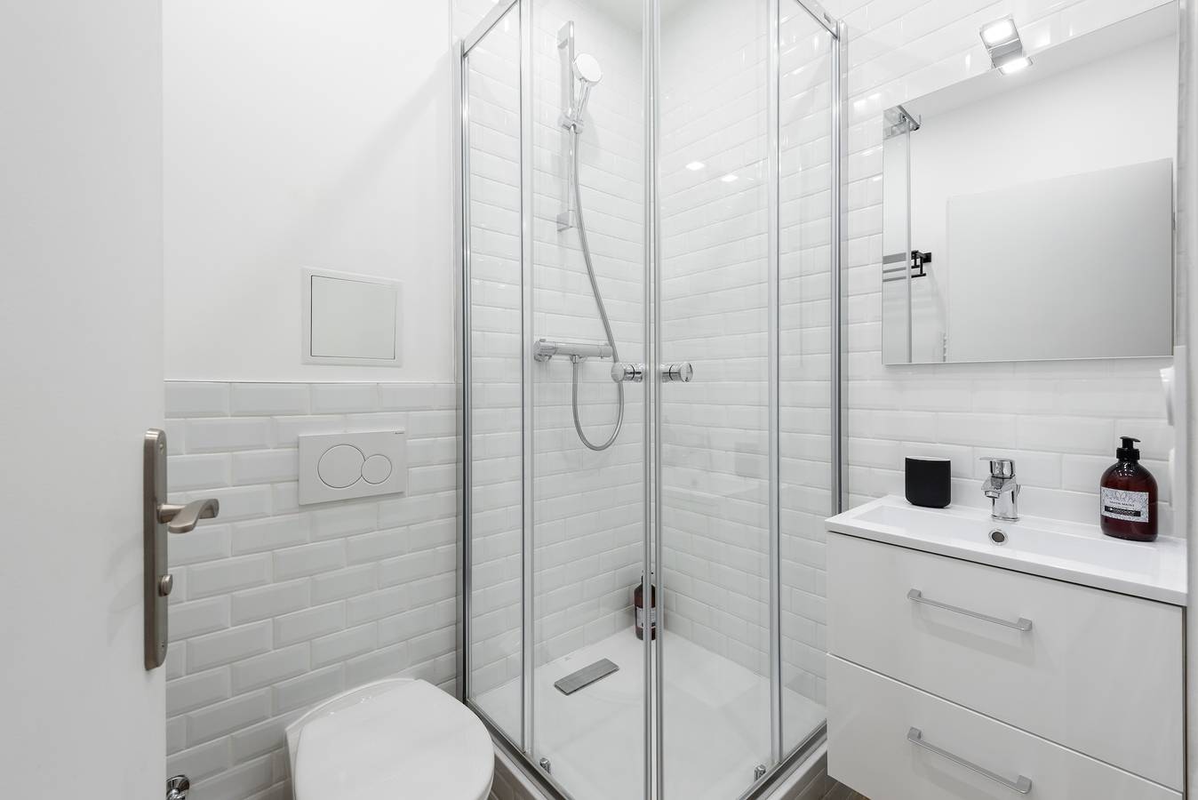 Entire apartment, Cosy Vendôme - A 5min du Parc de la Tête d'Or in Lyon, Rhône