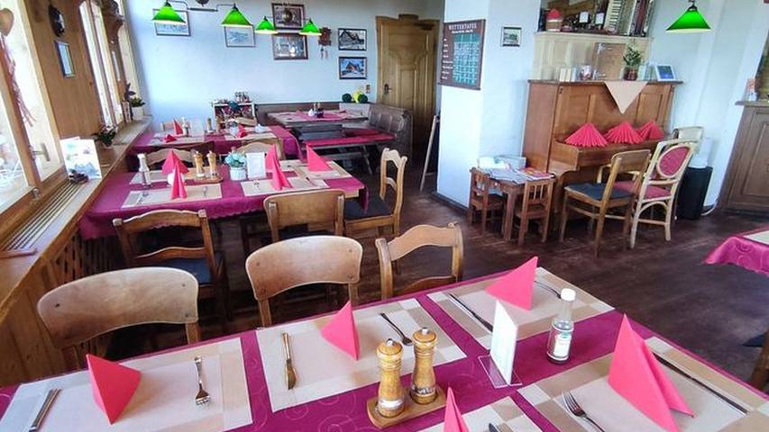 Gîte pour 5 personnes, avec terrasse à Klingenthal - 4