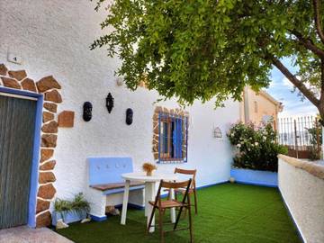 Casa rural para 7 personas, con terraza y vistas, Se admiten mascotas en Pozo Alcón