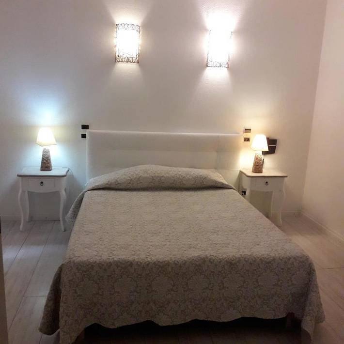 Hôtel pour 4 personnes dans Theatre Moliere Scene Nationale - 2