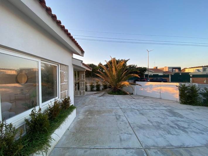 Location de vacances pour 5 personnes, avec terrasse et jardin dans Árvore - 2