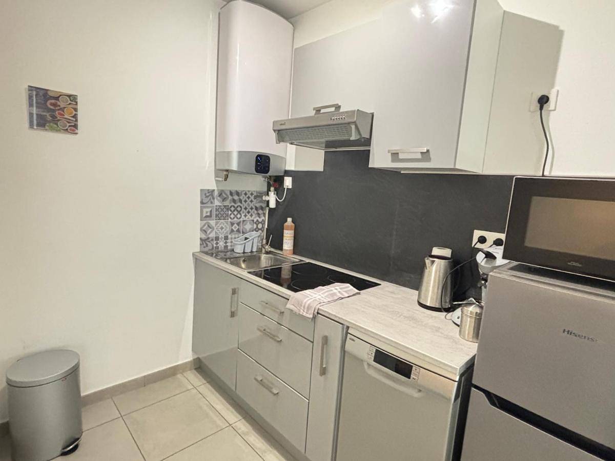 Appartement entier, La Fontaine Wifi Parking Un Séjour à Part in Hagondange, Metz-Campagne