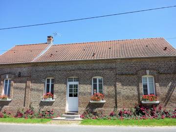Gîte pour 4 personnes, avec jardin et terrasse à Cahon