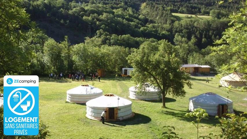 Tente pour 4 personnes dans les Alpes-de-Haute-Provence - 2