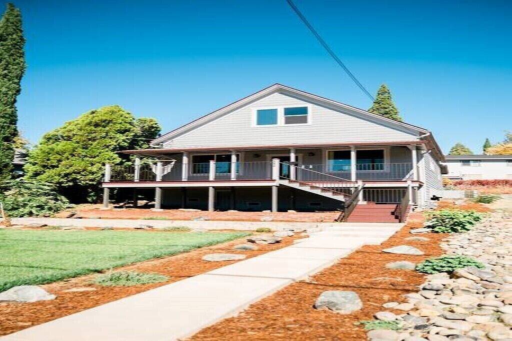 Charmantes und aktualisiertes Haus neben der Innenstadt in Grass Valley, Nevada County