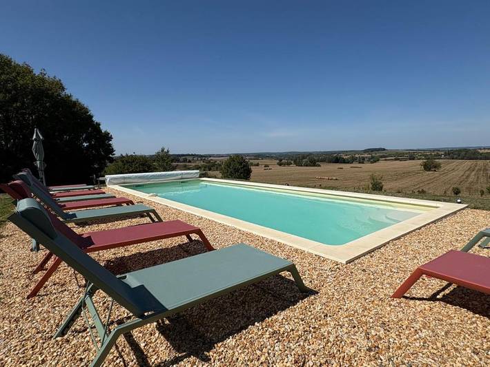Location de vacances pour 13 personnes, avec jardin ainsi que piscine et vue dans Saint-Privat-en-Périgord - 3