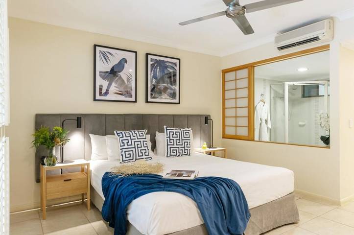 Appart’hôtel pour 2 personnes, avec jardin et piscine ainsi que bassin pour enfant et vue