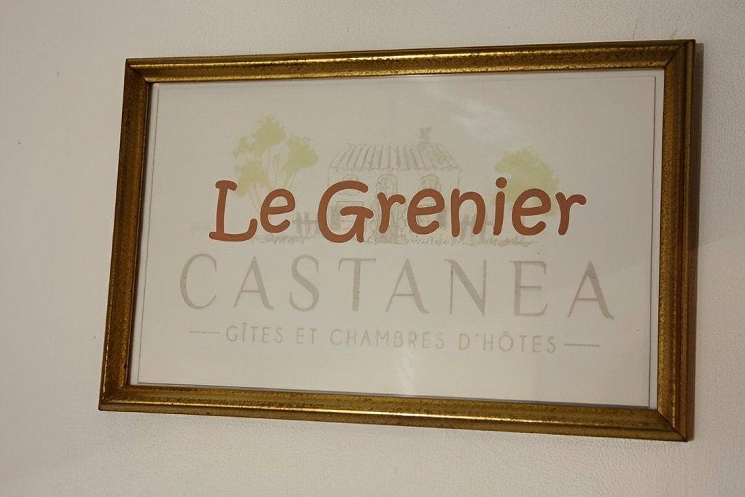 Castanea, chambres d'hôtes - Chambre du côté de l'étang in Les Epesses, Vallée de la Loire