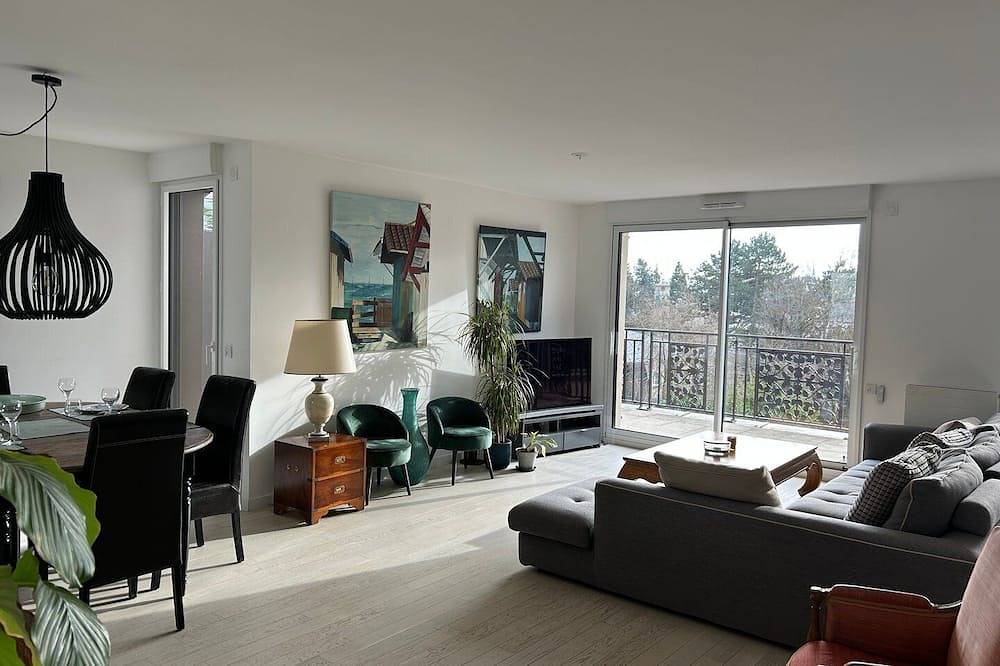 Apartamento entero, Spacious apartment at the gates of Paris in Saint-Cloud, Altos del Sena