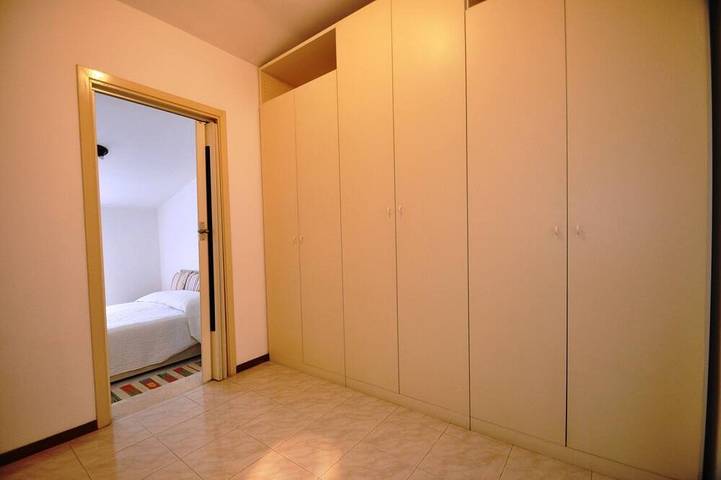 Villa mit privatem Pool und großem Garten, ideal für Aufenthalte mit Hunden. in Manerba del Garda, Gardasee-Berge