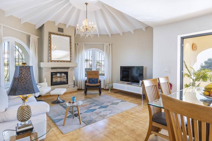 Casa rural para 8 personas, con jardín en Jávea - 2