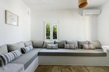 Gîte pour 2 personnes, avec balcon dans Píso Livádi