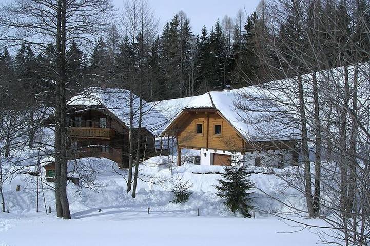 Ferienhaus für 6 Personen, mit Balkon und Garten