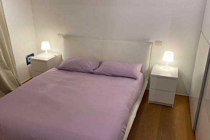 Gîte pour 4 personnes, avec balcon ainsi que jacuzzi et sauna à Tavagnacco