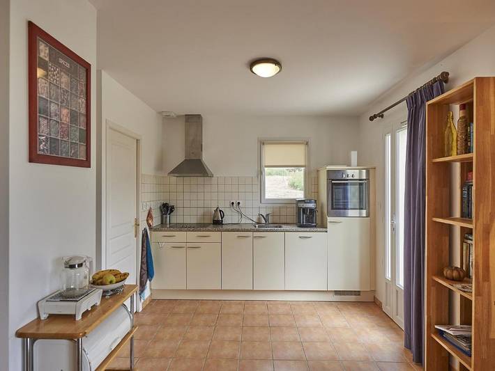 Location de vacances pour 6 personnes, avec jardin à Vasles - 4