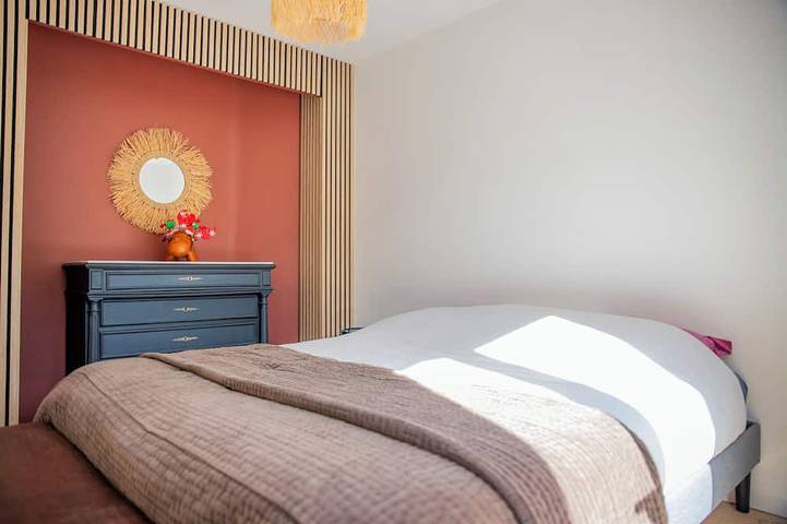 Location de vacances pour 8 personnes, avec jardin ainsi que piscine et terrasse à Uchaux - 4