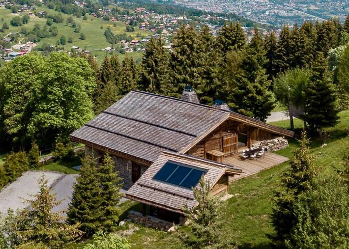 Chambre d’hôte pour 2 personnes, avec vue ainsi que jardin et terrasse à Demi-Quartier