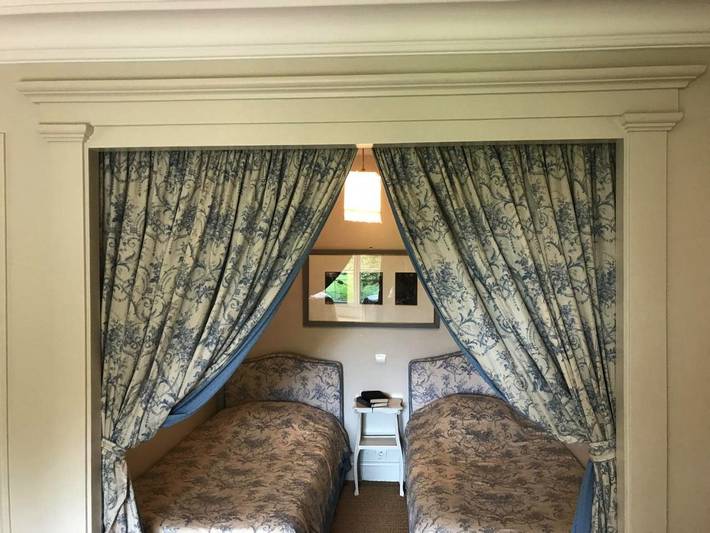 Location de vacances pour 2 personnes, avec jardin ainsi que vue et piscine à Ballan-Miré - 4