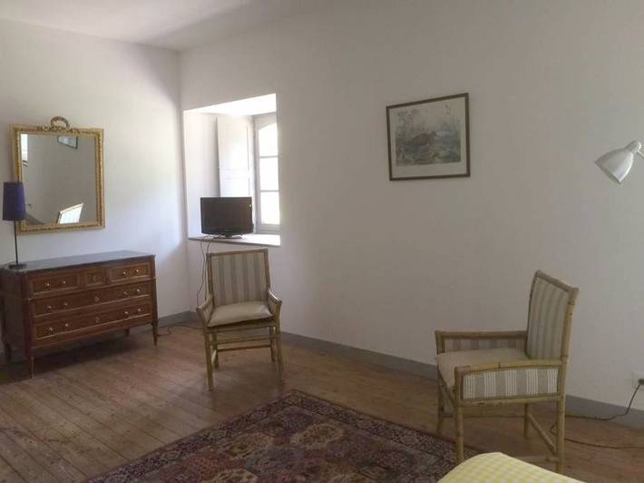 Location de vacances pour 13 personnes, avec jardin ainsi que vue et vue sur le lac à Romillé - 2