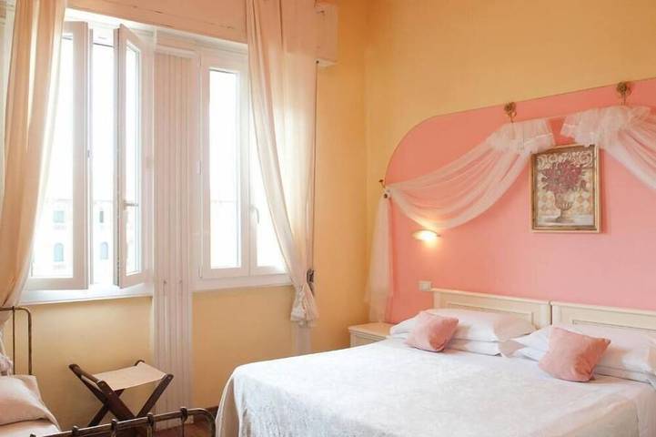 Maison d’hôte pour 2 personnes à Viareggio - 2