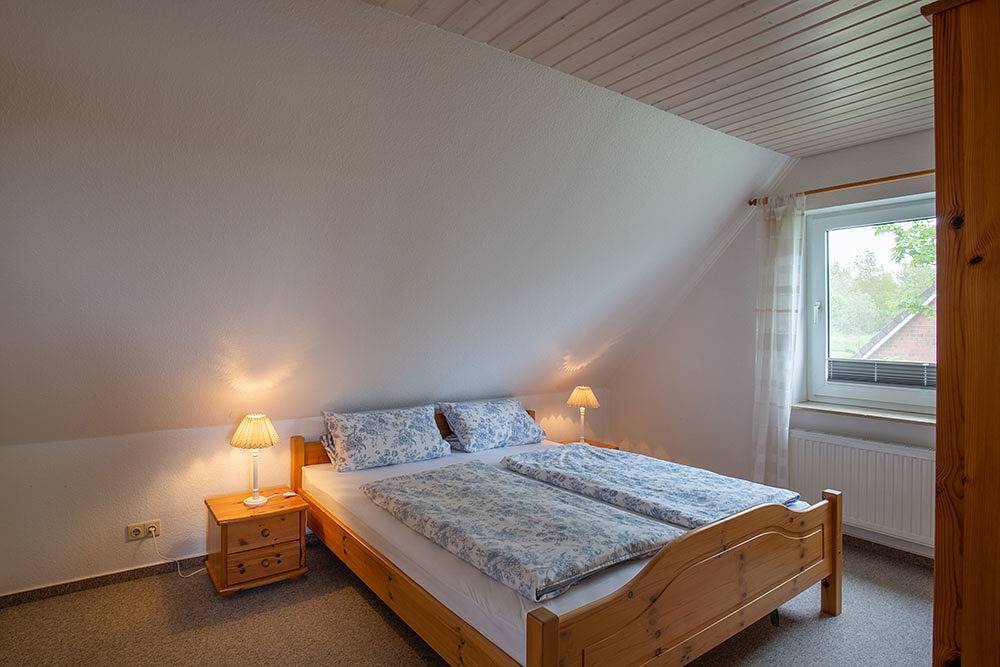 Ganze Ferienwohnung, Gästehaus Lützen Regina Lützen - Fewo Strandflieder in Pellworm, Nordfriesland