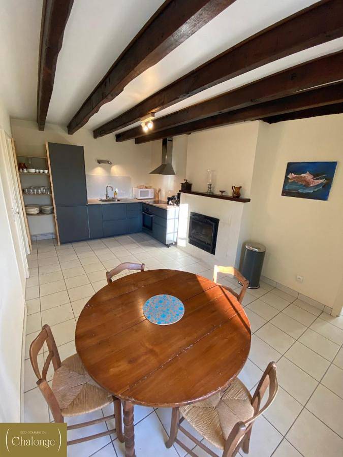 Location de vacances pour 11 personnes, avec vue et terrasse à Héric