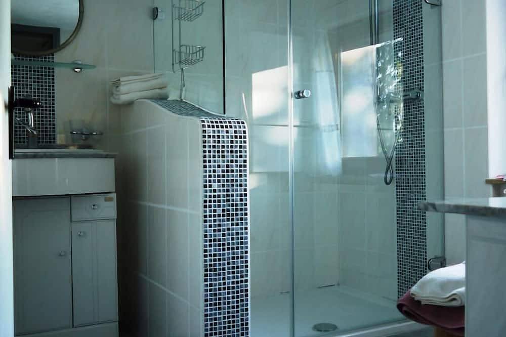 Ganze Wohnung, Ferienwohnung Eitorf für 1 - 4 Personen mit 1 Schlafzimmer - Ferienwohnung in Eitorf, Windecker-Ländchen