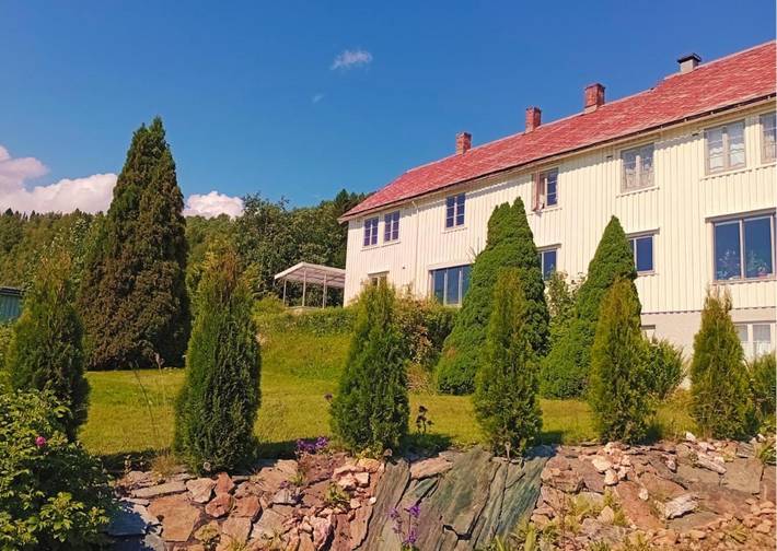 Gästehaus für 2 Personen, mit Ausblick und Garten sowie Terrasse und Seeblick - 1