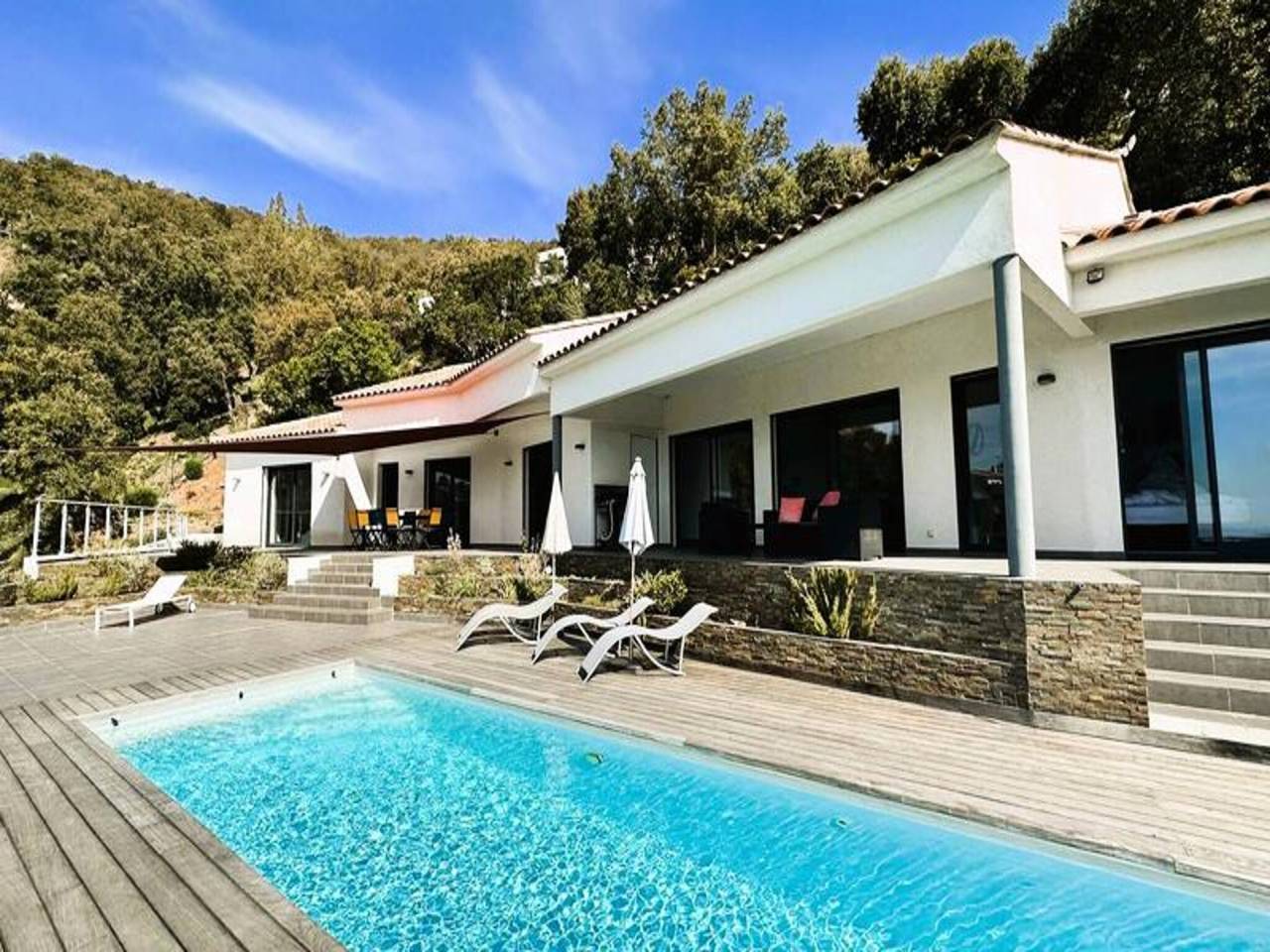 Appartement De Vacances pour 8 Personnes dans La Londe-les-Maures, Région de Toulon