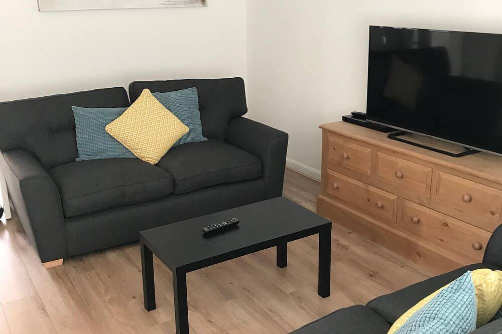 Peaceful Retreat, Sovereign Harbour, Eastbourne - Free Welcome Pack in Eastbourne, East Sussex