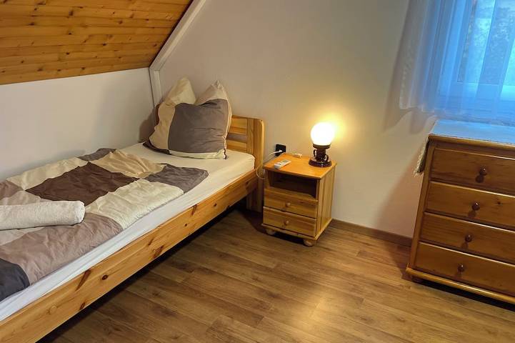 3 bedroom private vacation home in balatonmã¡riafã¼rdo in Balatonmáriafürdő, Rive sud du lac Balaton