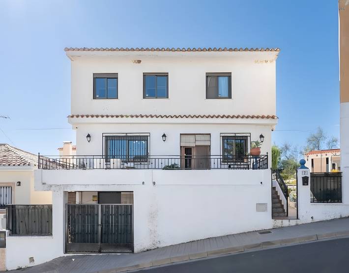 Casa de vacaciones 'Ca La Morancica' con vistas a la montaña, Wi-Fi y aire acondicionado in Yátova, Provincia de Valencia
